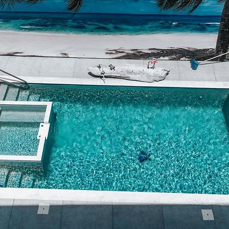 Gray Door Apartments - Adults Only Palm Beach Zewnętrze zdjęcie