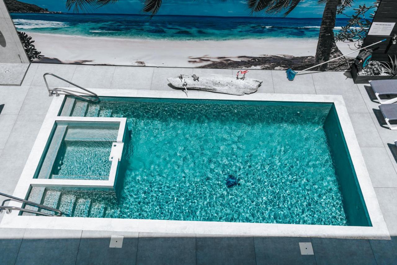 Gray Door Apartments - Adults Only Palm Beach Zewnętrze zdjęcie