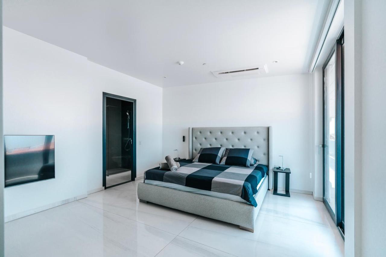 Gray Door Apartments - Adults Only Palm Beach Zewnętrze zdjęcie